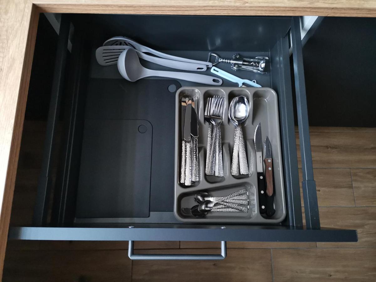 Przytulny Apartament W Wiezowcu - Centrum Miasta Podwislocze 38 Rzeszów Exteriör bild