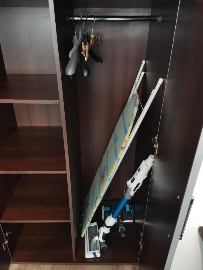 Przytulny Apartament W Wiezowcu - Centrum Miasta Podwislocze 38 Rzeszów Exteriör bild
